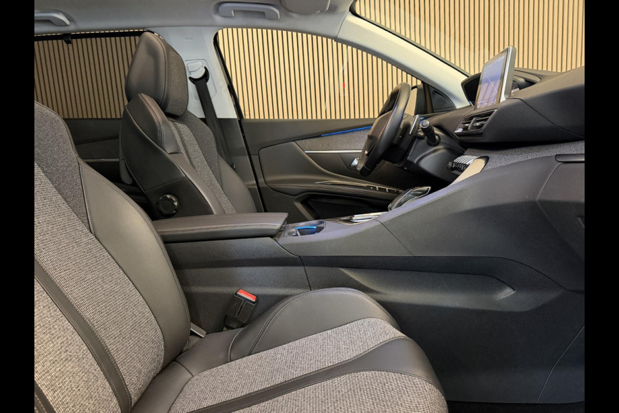 Peugeot 5008 1.2 PureTech 130PK Aut. Allure | 7 Zits | Navi | Panodak | Camera | Incl. garantie