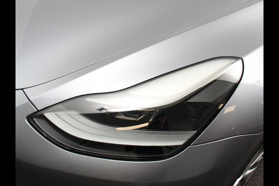 Tesla Model Y Performance Long Range AWD 75 kWh Climate control Adaptieve cruise control Achteruitrijcamera Panoramadak Keyless Stuurverwarming Stoelverwarming LED Navigatie Parkeersensoren