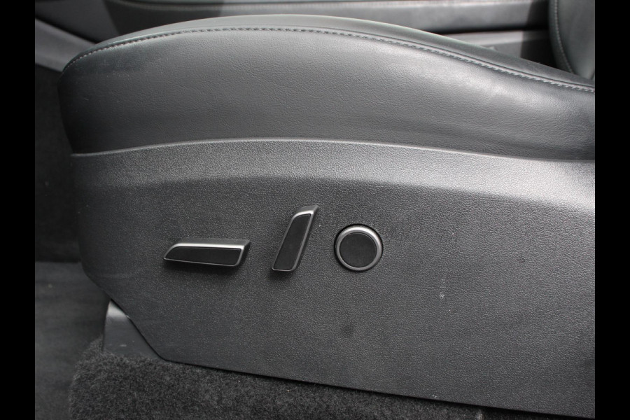 Tesla Model Y Performance Long Range AWD 75 kWh Climate control Adaptieve cruise control Achteruitrijcamera Panoramadak Keyless Stuurverwarming Stoelverwarming LED Navigatie Parkeersensoren