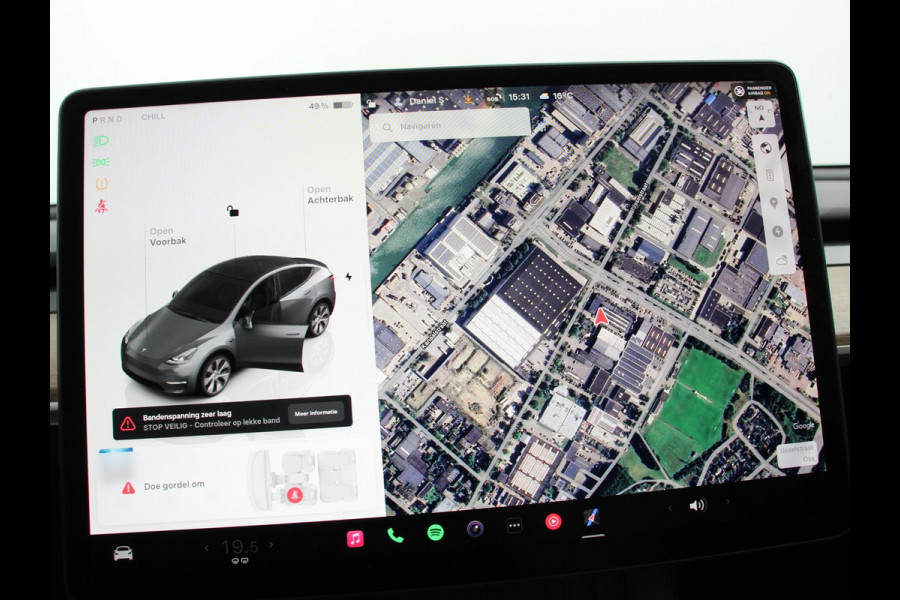 Tesla Model Y Performance Long Range AWD 75 kWh Climate control Adaptieve cruise control Achteruitrijcamera Panoramadak Keyless Stuurverwarming Stoelverwarming LED Navigatie Parkeersensoren