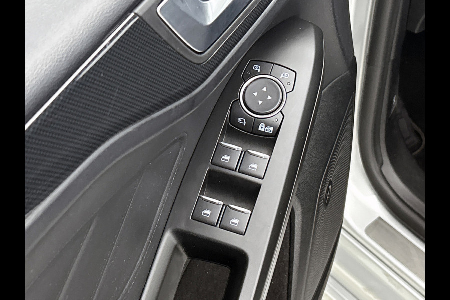 Ford FOCUS Wagon 1.0 EcoBoost Hybrid ST Line X Business (TREKHAAK, B&O, STOEL-/STUURVERWARMING, TREKHAAK, ADAPTIVE CRUISE, CAMERA)