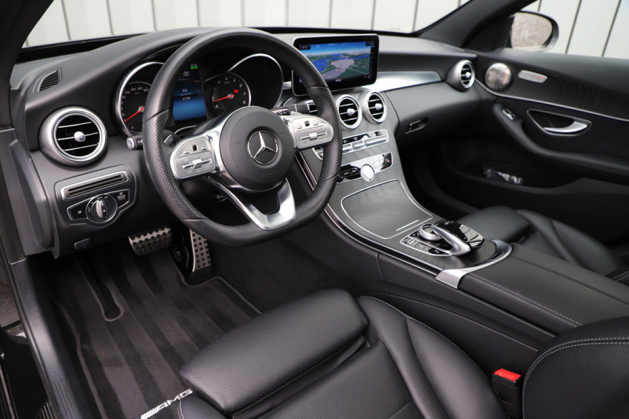 Mercedes-Benz C-Klasse 300e AMG 4-Matic | 320PK | Schuifdak | Sfeerverlichting | Leder | Facelift | Carplay | Standkachel | Camera | 2020.