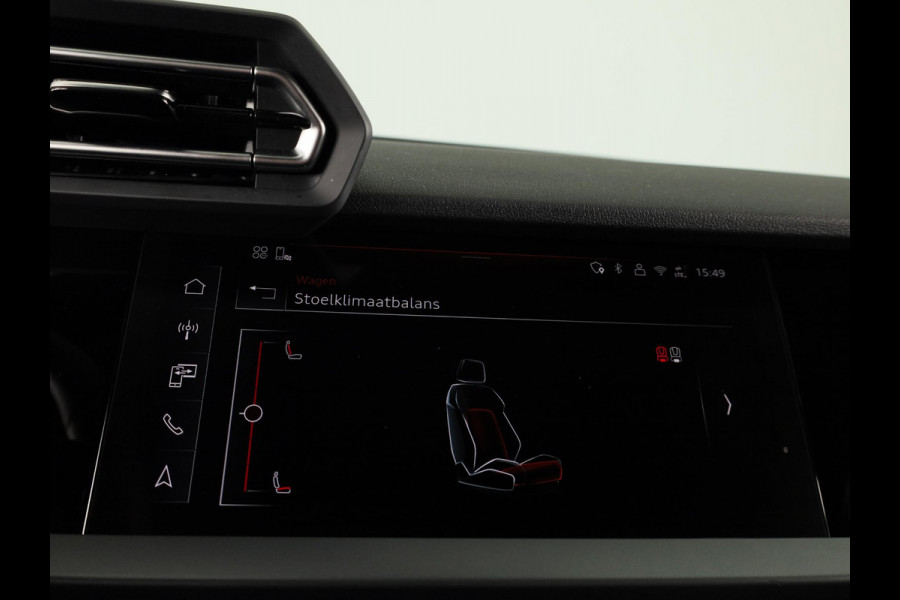 Audi A3 Sportback 30 TFSI Advanced edition 115pk S-tronic | Navigatie via App |  19 inch Lichtmetalen velgen | Stoelverwarming | Parkeersensoren voor en achter