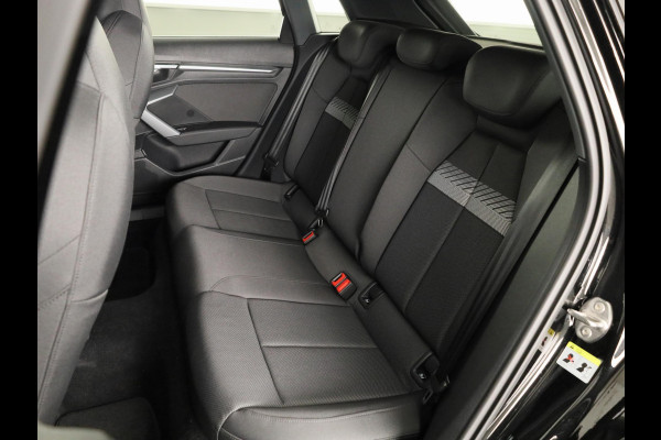 Audi A3 Sportback 30 TFSI Advanced edition 115pk S-tronic | Navigatie via App |  19 inch Lichtmetalen velgen | Stoelverwarming | Parkeersensoren voor en achter