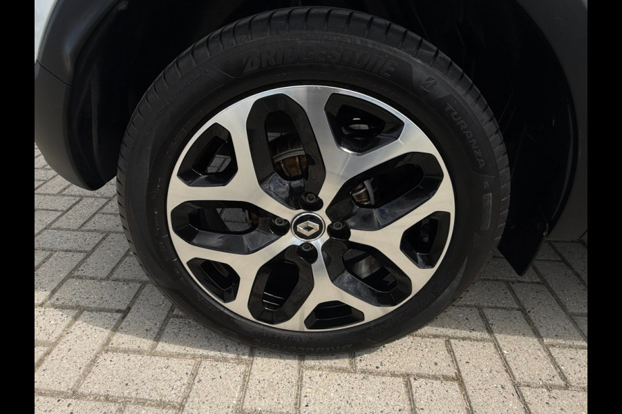 Renault Captur 0.9 TCe Intens| Carplay| Keyless| Camera| LMV 17"|