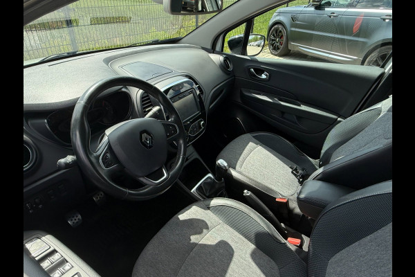 Renault Captur 0.9 TCe Intens| Carplay| Keyless| Camera| LMV 17"|