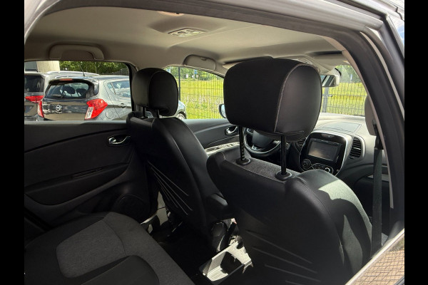 Renault Captur 0.9 TCe Intens| Carplay| Keyless| Camera| LMV 17"|