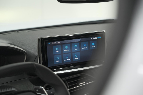 Peugeot e-2008 EV GT 50 kWh | 11 KW Laadfunctie | 360 Camera | Dodehoekdetectie | Apple Carplay