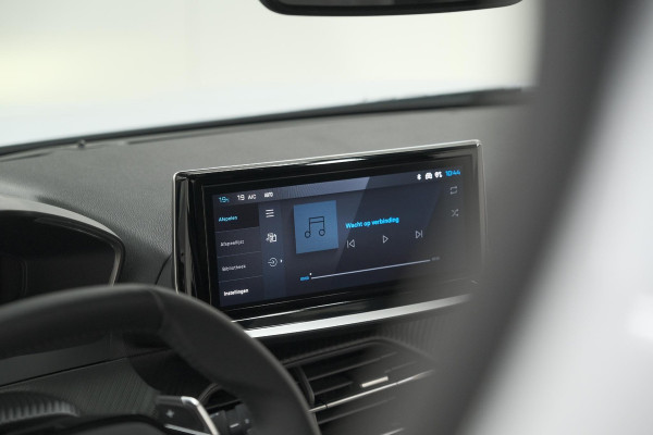 Peugeot e-2008 EV GT 50 kWh | 11 KW Laadfunctie | 360 Camera | Dodehoekdetectie | Apple Carplay
