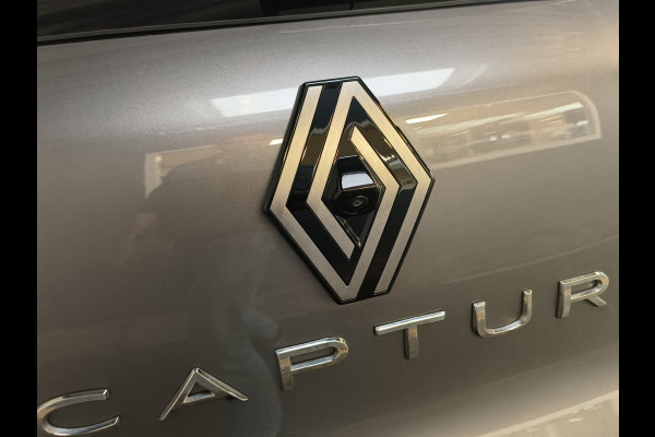 Renault Captur 1.3 mild hybrid 160 techno AUTOMAAT uit 2025 Rijklaar + Fabrieksgarantie Henk Jongen Auto's in Helmond,  al 50 jaar service zoals 't hoort!