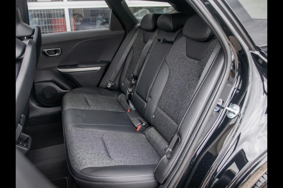 Kia K4 Sportswagon 1.0 T-GDi MHEV Automaat GT-Line Launch Ed. | Schuif/Kanteldak | 17" | Full LED | Stoel&Stuur Verwarming | Flippers