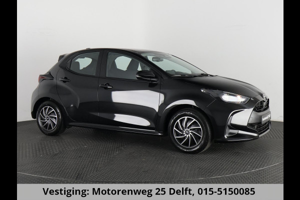 Toyota Yaris 1.5 HYBRID BLACKSTYLE AUTOMAAT GARANTIE 3-2035 ! CARPLAY NAVI. CAMERA.ADAPTIVE CRUISE.