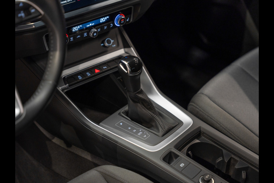 Audi Q3 35 TFSI Pro Line, Matrix Led, Virtual Cockpit, ACC, Apple Carplay, Navi, Clima, PDC, Volledig Onderhoud