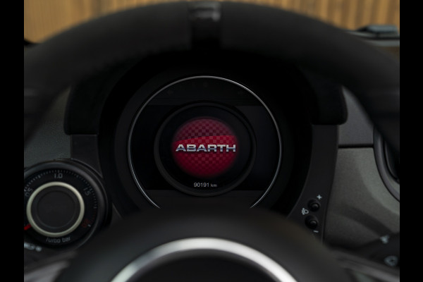 Abarth 595 C Competizione | Beats | Sabelt stoelen
