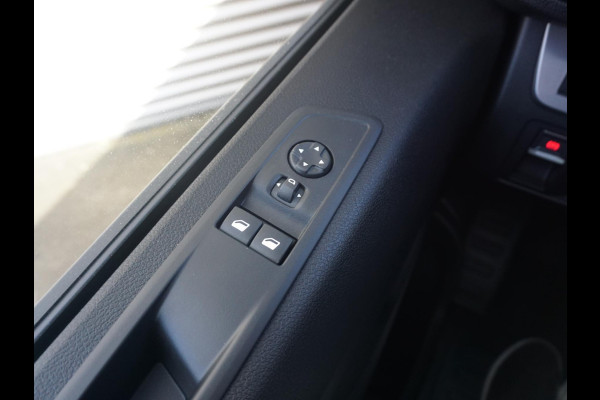 Opel Vivaro Electric L3 50 kWh | 8 jaar garantie | Apple Carplay | achteruitrijcamera | RAL1032