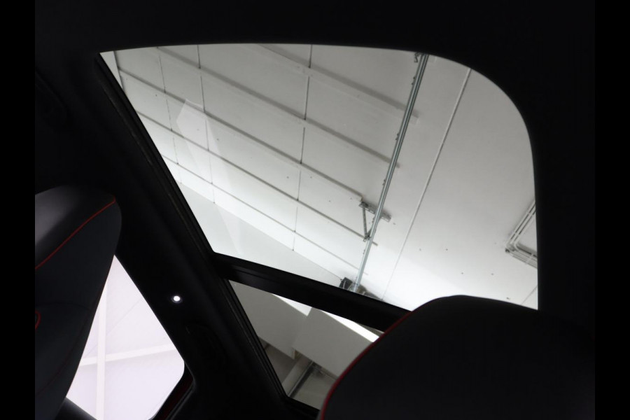BYD ATTO 3 Comfort 60 kWh | Panoramadak | Warmtepomp | Leder | Stoelverwarming | 360 Camera | Carplay | Adaptive cruise