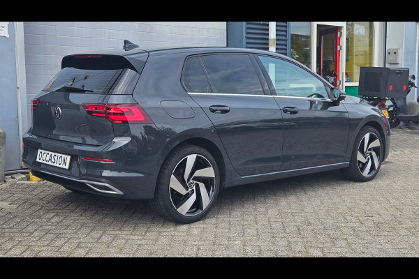 Volkswagen Golf 1.4 eHybrid Keyless Memory Matrix IQ Massage Virtual Camera Blindspot