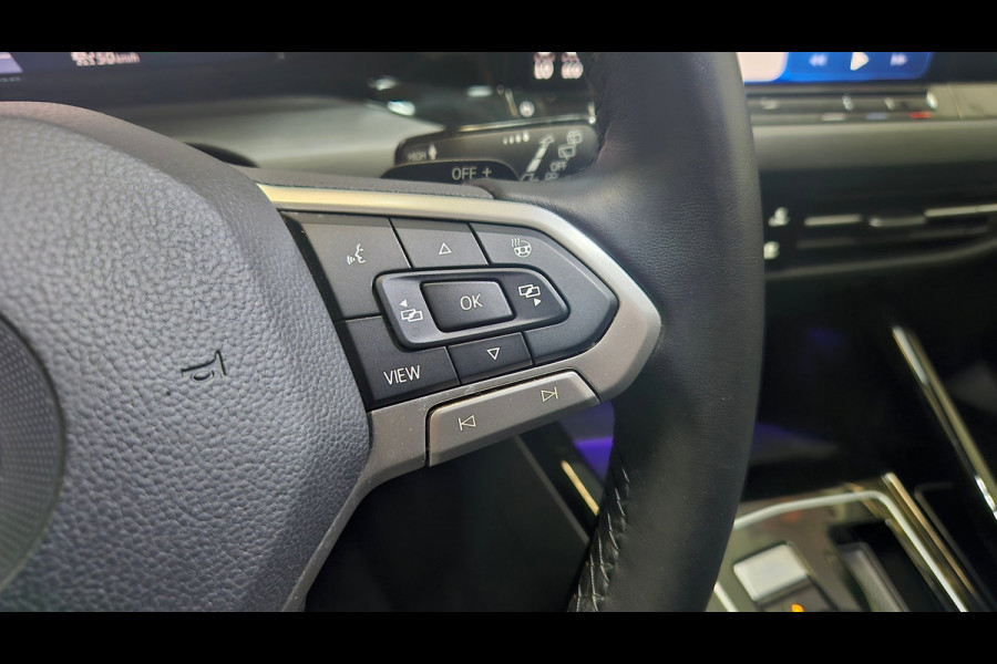 Volkswagen Golf 1.4 eHybrid Keyless Memory Matrix IQ Massage Virtual Camera Blindspot