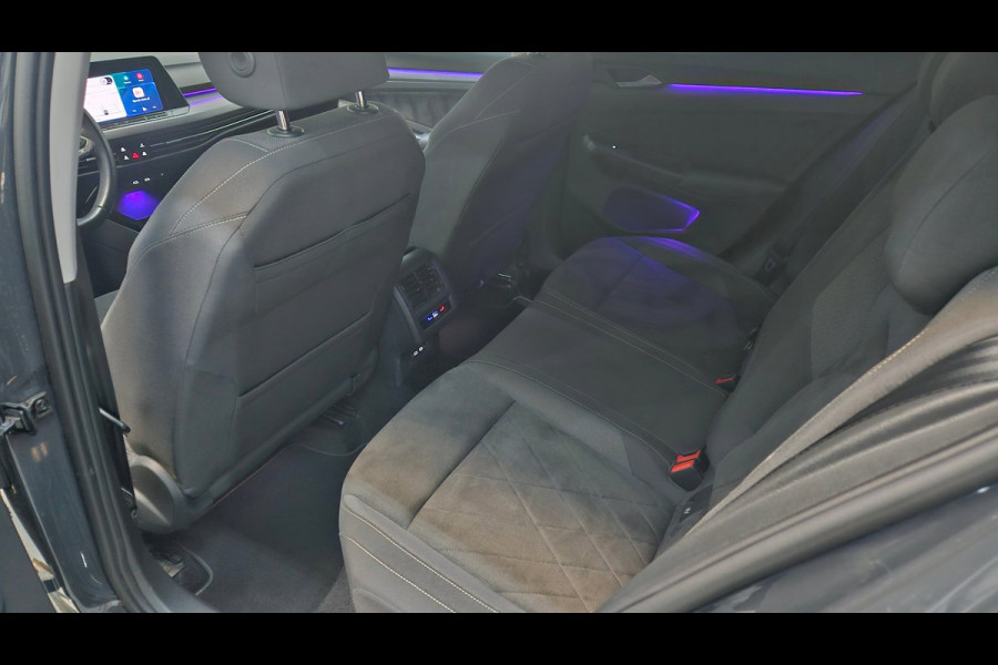 Volkswagen Golf 1.4 eHybrid Keyless Memory Matrix IQ Massage Virtual Camera Blindspot