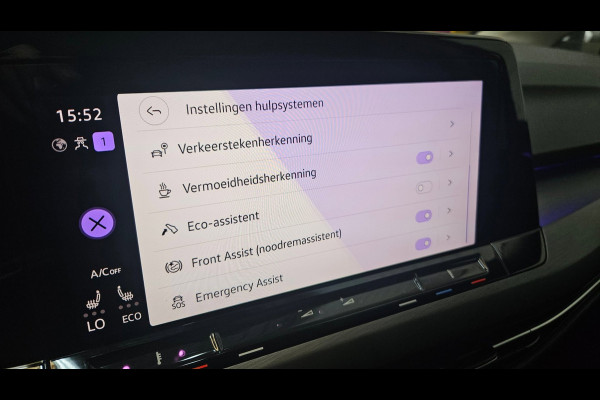 Volkswagen Golf 1.4 eHybrid Keyless Memory Matrix IQ Massage Virtual Camera Blindspot