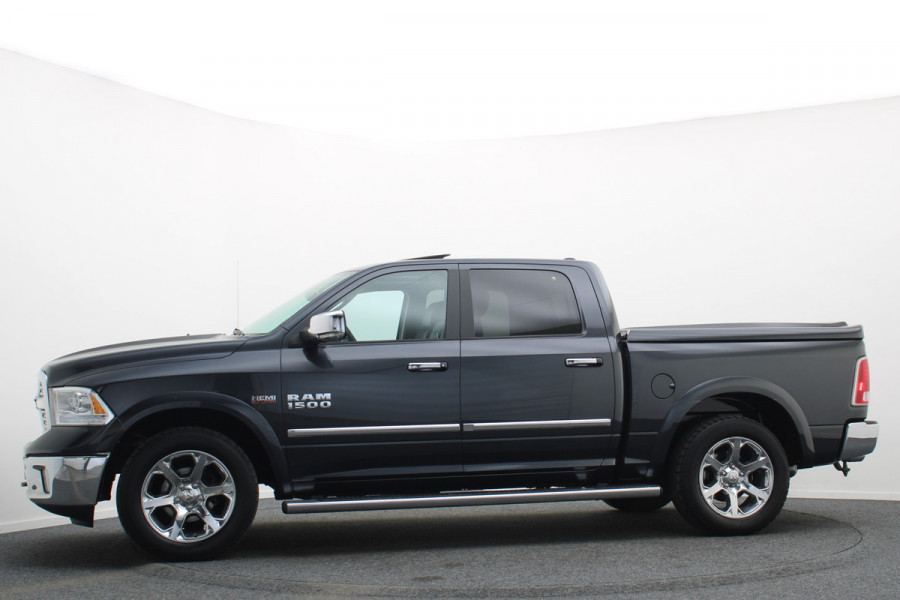 Dodge Ram 1500 5.7 V8 4x4 Crew Cab 5'7 Laramie Schuif-/kanteldak, Leer, Stoelventilatie, Alpine Sound, Apple Carplay, Trekhaak, 20"
