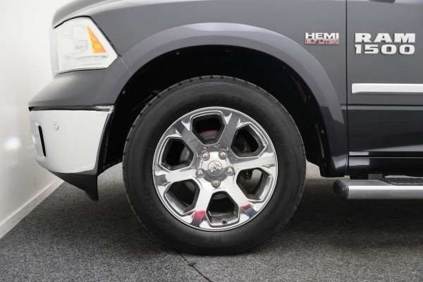 Dodge Ram 1500 5.7 V8 4x4 Crew Cab 5'7 Laramie Schuif-/kanteldak, Leer, Stoelventilatie, Alpine Sound, Apple Carplay, Trekhaak, 20"