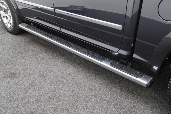 Dodge Ram 1500 5.7 V8 4x4 Crew Cab 5'7 Laramie Schuif-/kanteldak, Leer, Stoelventilatie, Alpine Sound, Apple Carplay, Trekhaak, 20"