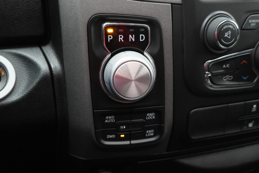 Dodge Ram 1500 5.7 V8 4x4 Crew Cab 5'7 Laramie Schuif-/kanteldak, Leer, Stoelventilatie, Alpine Sound, Apple Carplay, Trekhaak, 20"