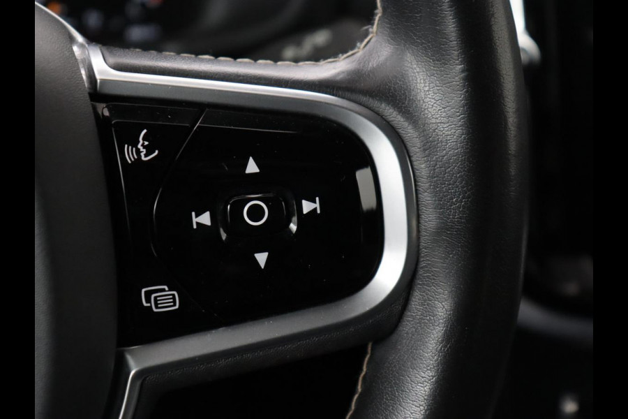 Volvo V60 2.0 T4 Inscription | Leder | Stoelverwarming | Adaptive cruise | Carplay | Camera | Navigatie | Full LED | Side Assist | Climate control | Parkeerhulp | Bluetooth | Origineel NL