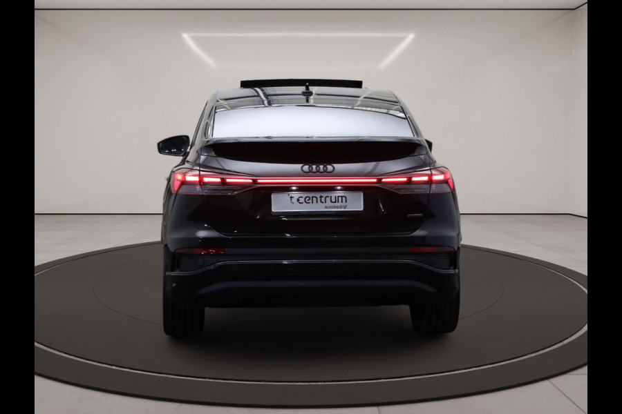 Audi Q4 Sportback e-tron 50 Quattro 300 PK S-Line Edition 77 kWh, SOH 93%, Panoramadak, Sonos Sound, Leder-Alcantara