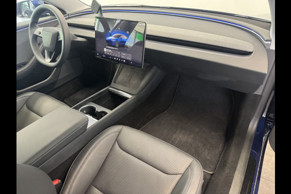 Tesla Model 3 RWD 60 kWh Panoramadak Leder Full-led NAP! !! 2e Pinksterdag geopend van 12:00 tot 17:00u !!