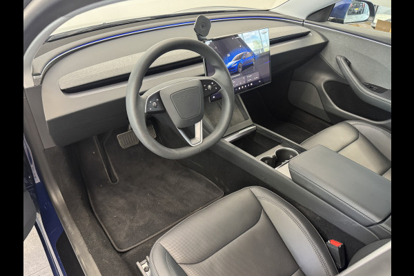 Tesla Model 3 RWD 60 kWh Panoramadak Leder Full-led NAP! !! 2e Pinksterdag geopend van 12:00 tot 17:00u !!