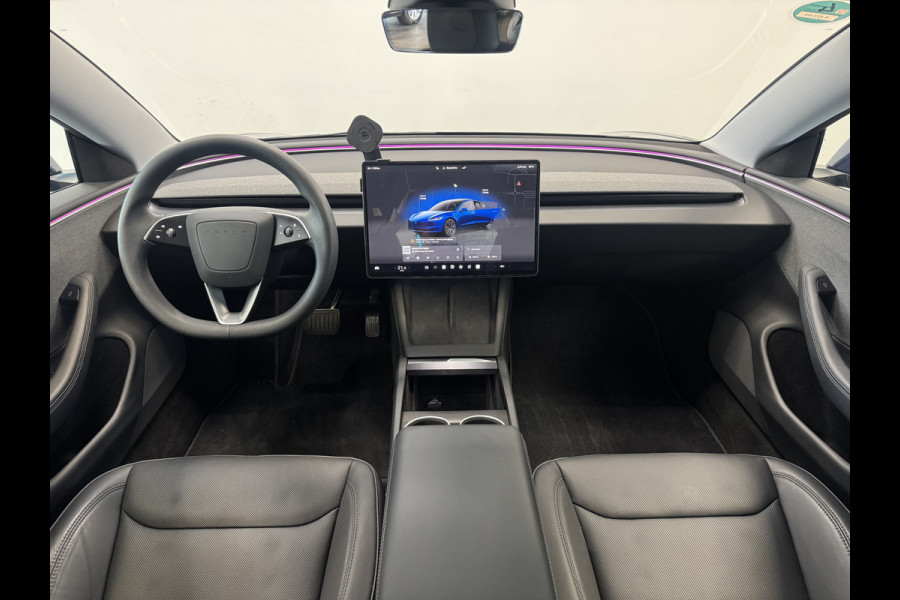 Tesla Model 3 RWD 60 kWh Panoramadak Leder Full-led NAP! !! 2e Pinksterdag geopend van 12:00 tot 17:00u !!