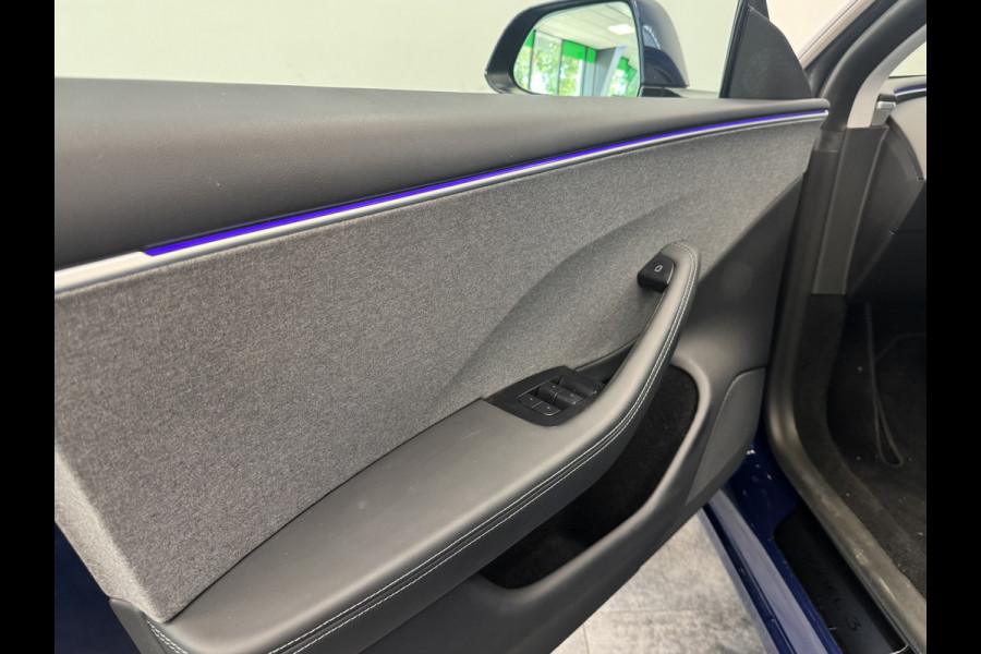 Tesla Model 3 RWD 60 kWh Panoramadak Leder Full-led NAP! !! 2e Pinksterdag geopend van 12:00 tot 17:00u !!