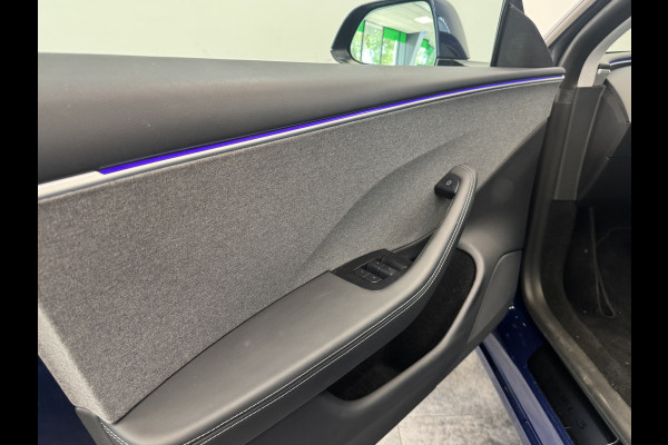 Tesla Model 3 RWD 60 kWh Panoramadak Leder Full-led NAP! !! 2e Pinksterdag geopend van 12:00 tot 17:00u !!