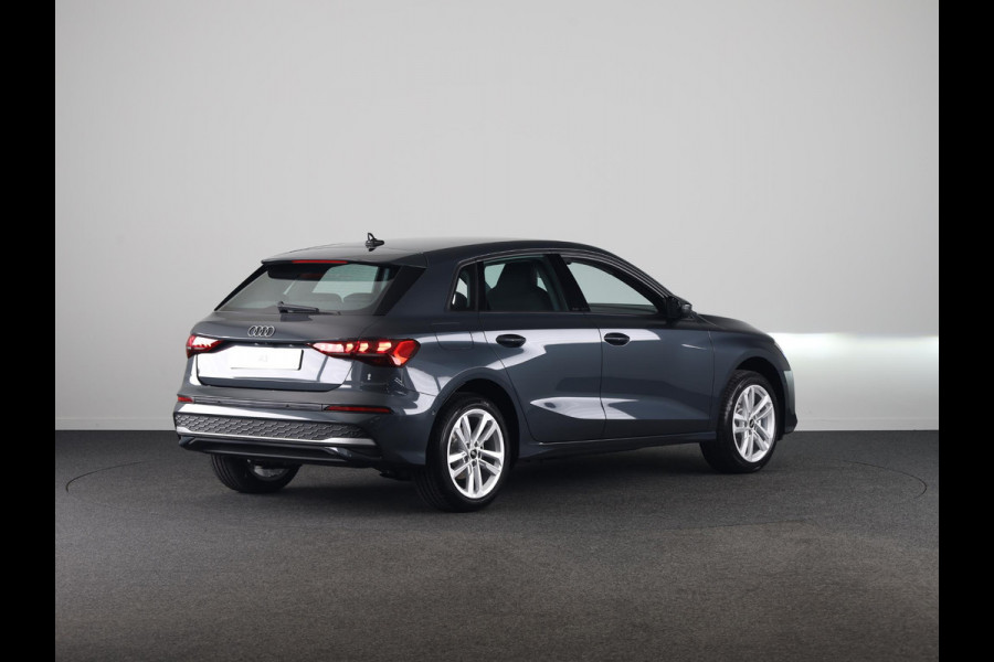 Audi A3 Sportback Pro Line 40 TFSI e 204 pk | Assis.pak Driving+Parking plus | Led v+a, dyna. knipper. achter | Sportstoelen zwarte stof | Stoelverwarming voor |