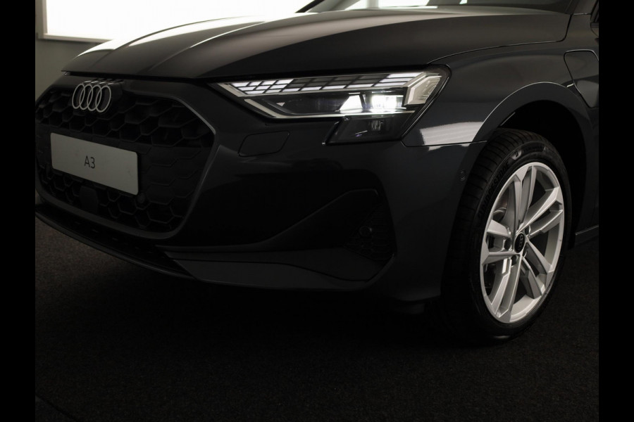 Audi A3 Sportback Pro Line 40 TFSI e 204 pk | Assis.pak Driving+Parking plus | Led v+a, dyna. knipper. achter | Sportstoelen zwarte stof | Stoelverwarming voor |