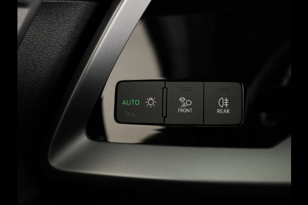 Audi A3 Sportback Pro Line 40 TFSI e 204 pk | Assis.pak Driving+Parking plus | Led v+a, dyna. knipper. achter | Sportstoelen zwarte stof | Stoelverwarming voor |