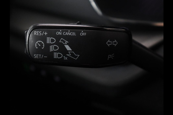 Škoda Octavia 1.0 TSI Business Edition | Stoelverwarming | Trekhaak | Camera | Carplay | Navigatie | 17'' | Cruise control | DAB | Digital Cockpit | Parkeerhulp | Climate control