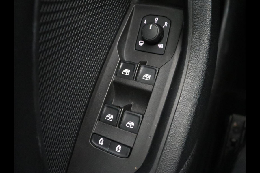 Škoda Octavia 1.0 TSI Business Edition | Stoelverwarming | Trekhaak | Camera | Carplay | Navigatie | 17'' | Cruise control | DAB | Digital Cockpit | Parkeerhulp | Climate control