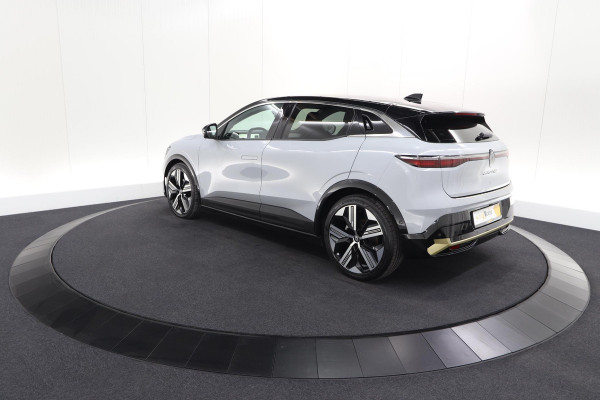 Renault Mégane E-Tech EV60 Optimum Charge Iconic | 360 Camera | Harman Kardon | Stoelmassage | Dodehoekdetectie