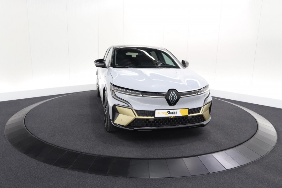 Renault Mégane E-Tech EV60 Optimum Charge Iconic | 360 Camera | Harman Kardon | Stoelmassage | Dodehoekdetectie