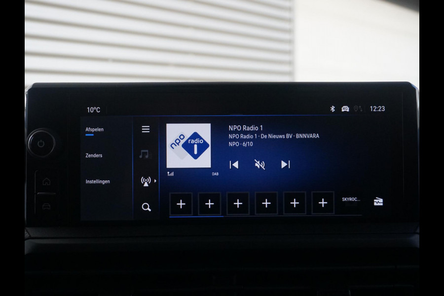 Opel Vivaro Electric L3 75 kWh | tot 8 jaar garantie | Apple Carplay | achteruitrijcamera | Comfort tussenschot | RAL1032