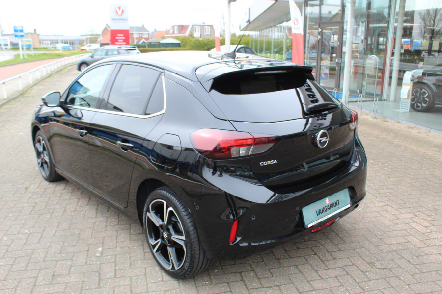 Opel Corsa 1.2 GS Line Climate control , Stoel en Stuur verwarming, Panoramadak Cruise control , Camera, Parkeersensoren voor + achter