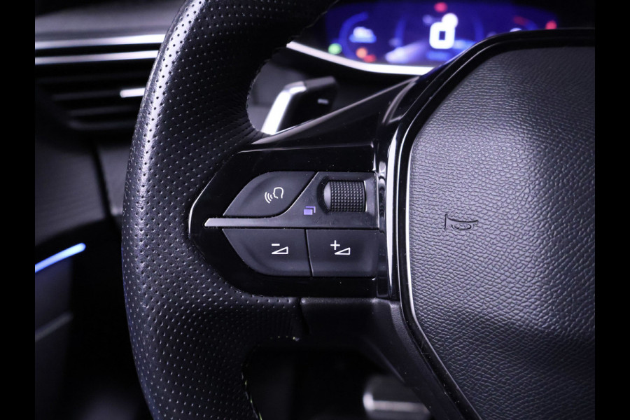 Peugeot 208 1.2 PureTech GT-Line Sport (PANORAMADAK,APPLE CARPLAY,NAVI,CAMERA,360 VIEW,CLIMATE,CRUISE,LED,SPORTSTOELEN,LM VELGEN)