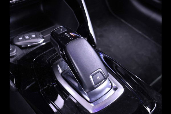 Peugeot 208 1.2 PureTech GT-Line Sport (PANORAMADAK,APPLE CARPLAY,NAVI,CAMERA,360 VIEW,CLIMATE,CRUISE,LED,SPORTSTOELEN,LM VELGEN)