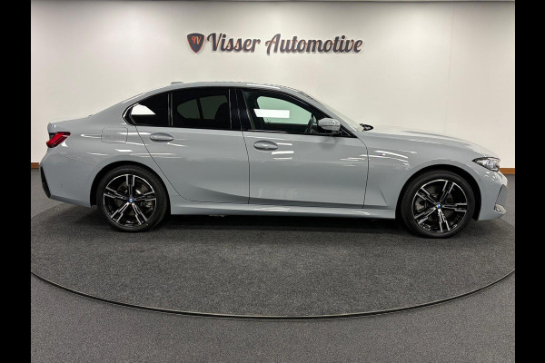 BMW 3-serie 330e*Plug-in Hybride*Automaat*M-Pakket*Stoelverwarming*Head-Up*Leder*Camera*