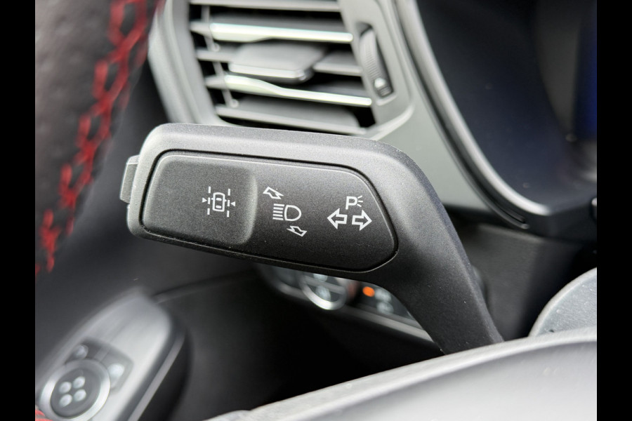 Ford Kuga 2.5 HEV ST-Line X Automaat Camera / Keyless / Trekhaak (1.600 KG) / B&O / Winterpakket