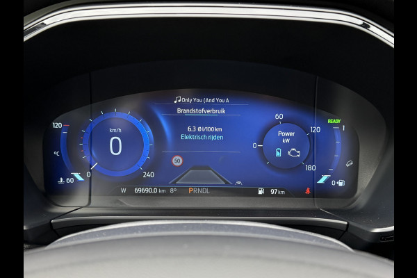 Ford Kuga 2.5 HEV ST-Line X Automaat Camera / Keyless / Trekhaak (1.600 KG) / B&O / Winterpakket