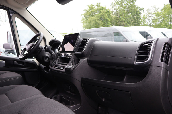 Peugeot Boxer 2.2 BlueHDi 180pk Automaat Glasresteel